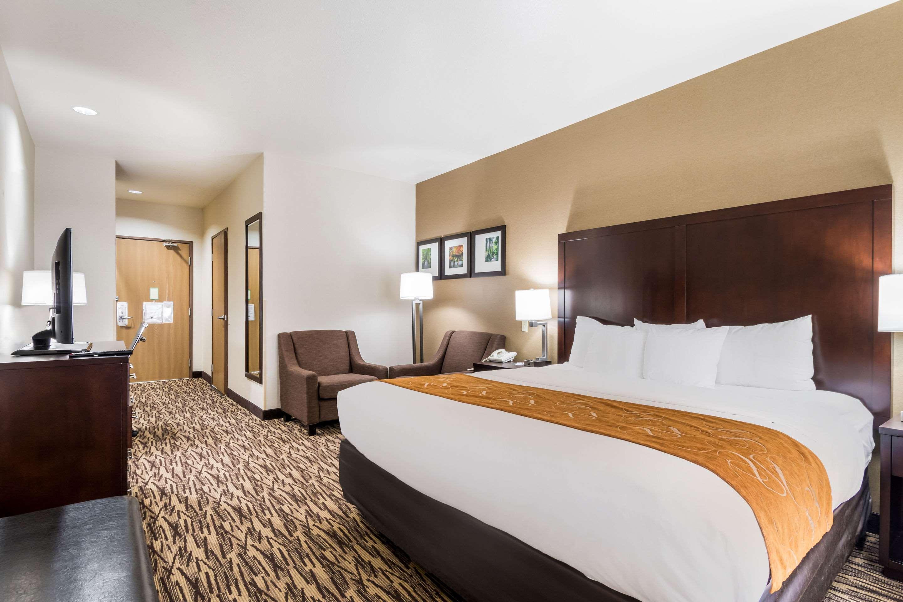 Comfort Suites Portland Airport Екстер'єр фото