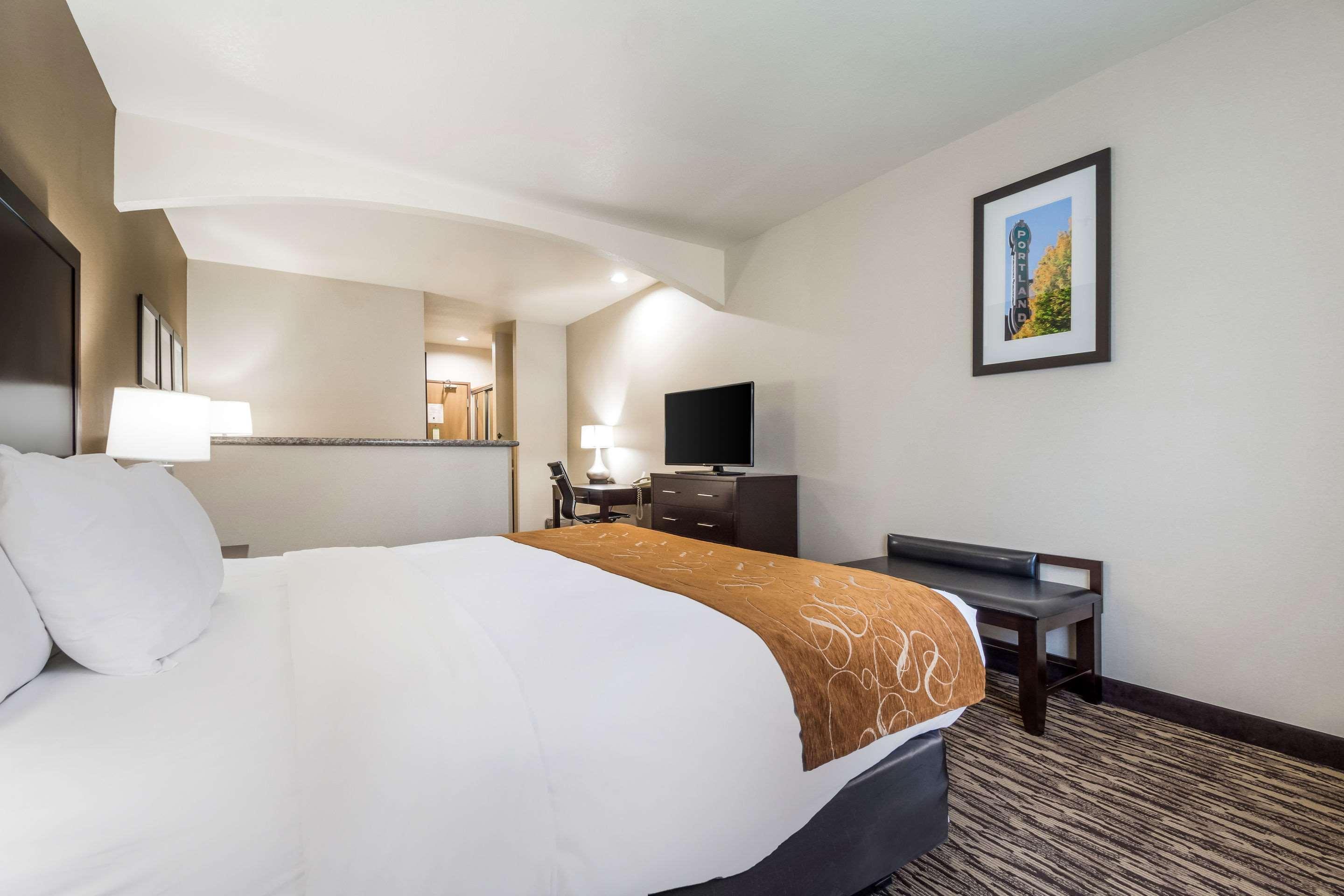 Comfort Suites Portland Airport Екстер'єр фото