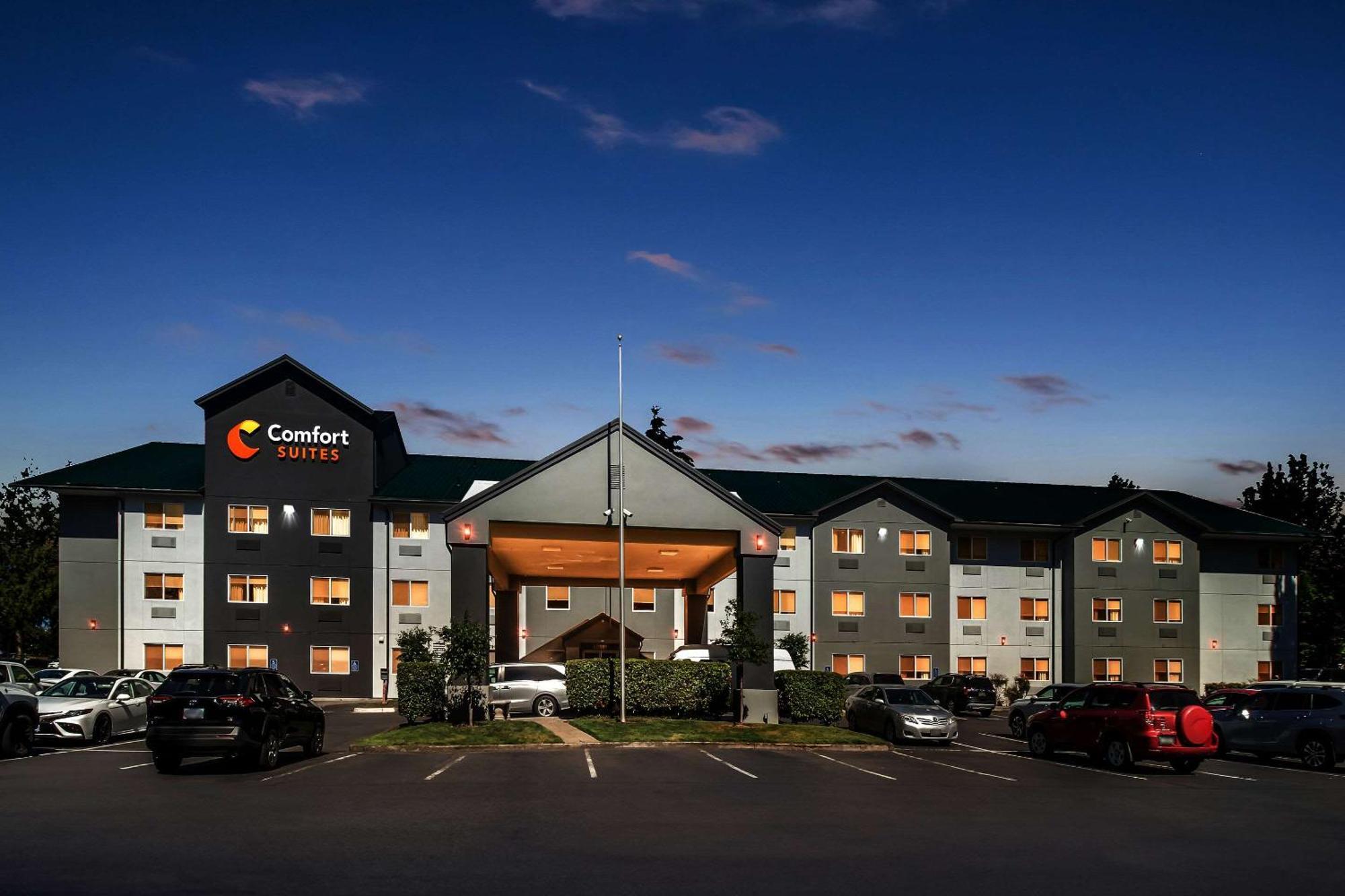 Comfort Suites Portland Airport Екстер'єр фото